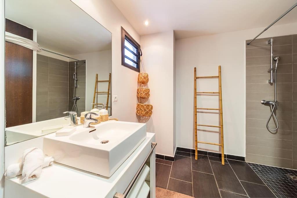 L'Ecrin Boheme Apartment Saint-Paul Екстериор снимка